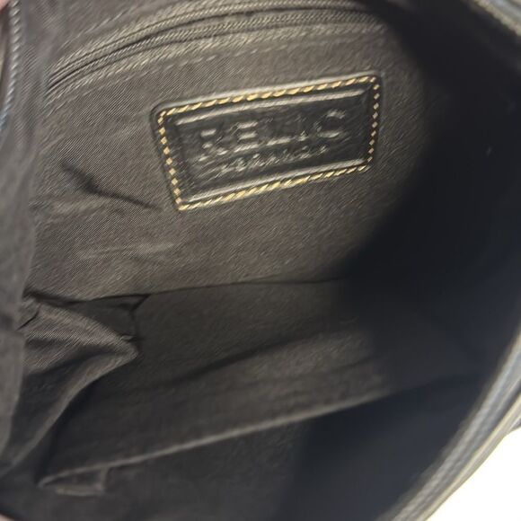 Relic Black Crossbody Purse Black Adjustable Strap Pockets Infront Back & Inside - Picture 6 of 8